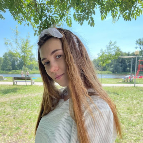 y_kryzhanovska